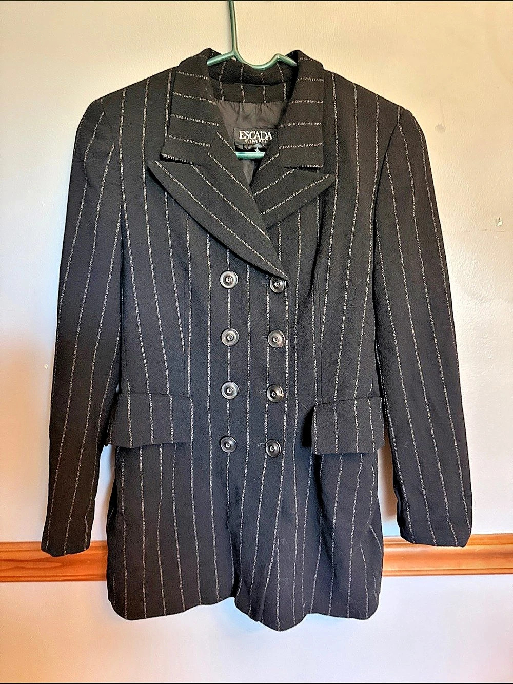 ESCADA ELEMENTS Vintage Long Double-Breasted Metallic Pinstripe Blazer 36